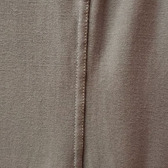 2/$50๐๐ Cherie Bliss Grey Leggings Size M NWT - Picture 4 of 6